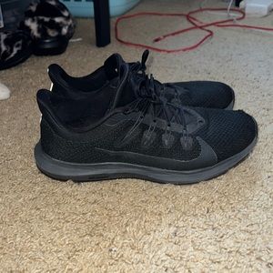 Black Nike Quest Running Shoes